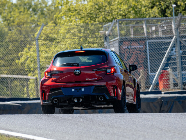 Toyota Corolla GR фото