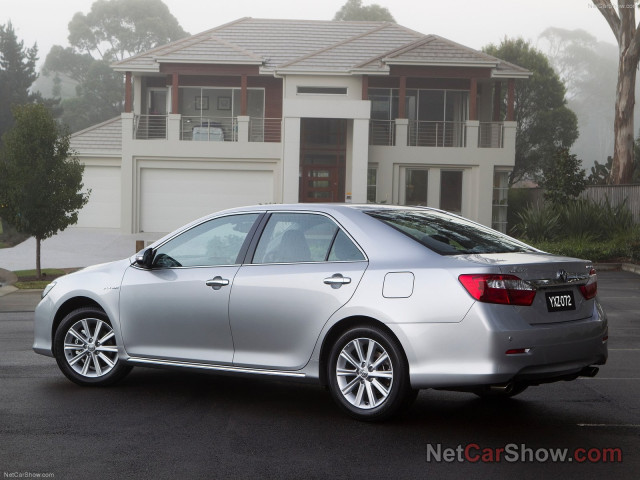 Toyota Aurion фото