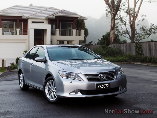 Toyota Aurion фото