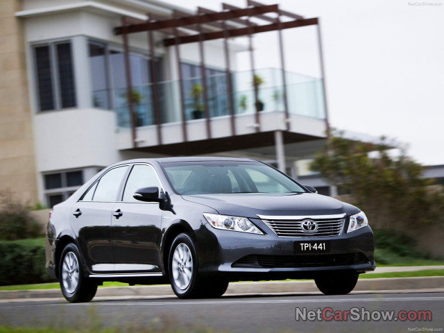 Toyota Aurion фото