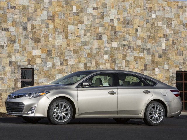 Toyota Avalon фото