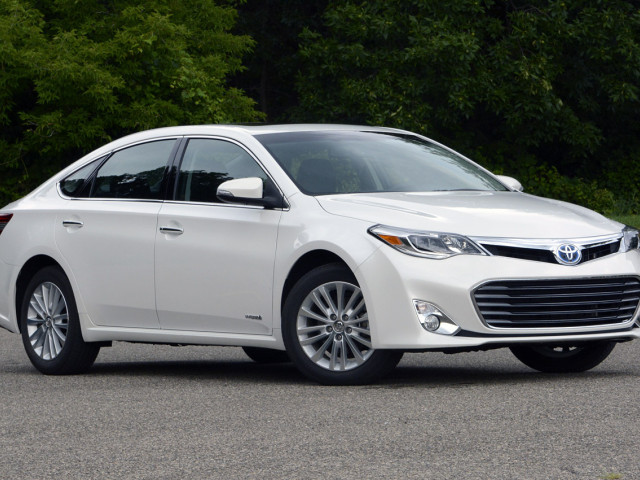 Toyota Avalon фото