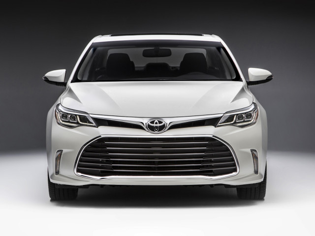 Toyota Avalon фото