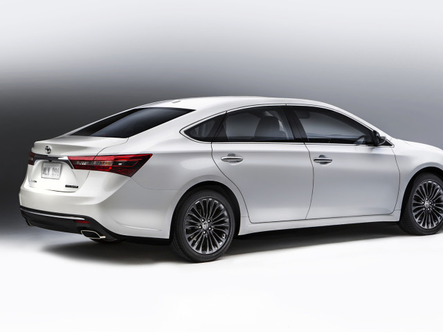 Toyota Avalon фото