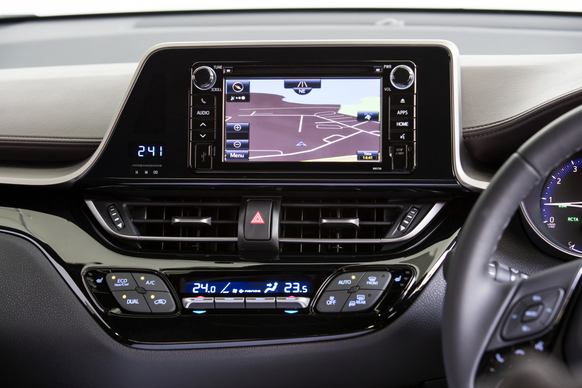 Toyota C-HR фото 181140