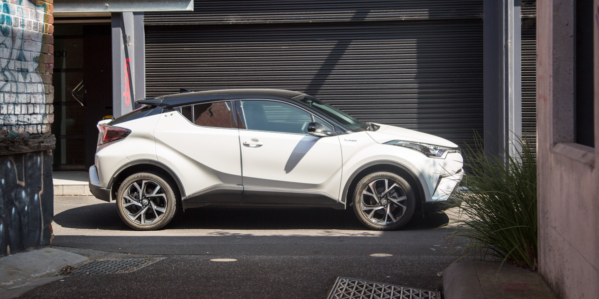 Toyota C-HR фото 181357