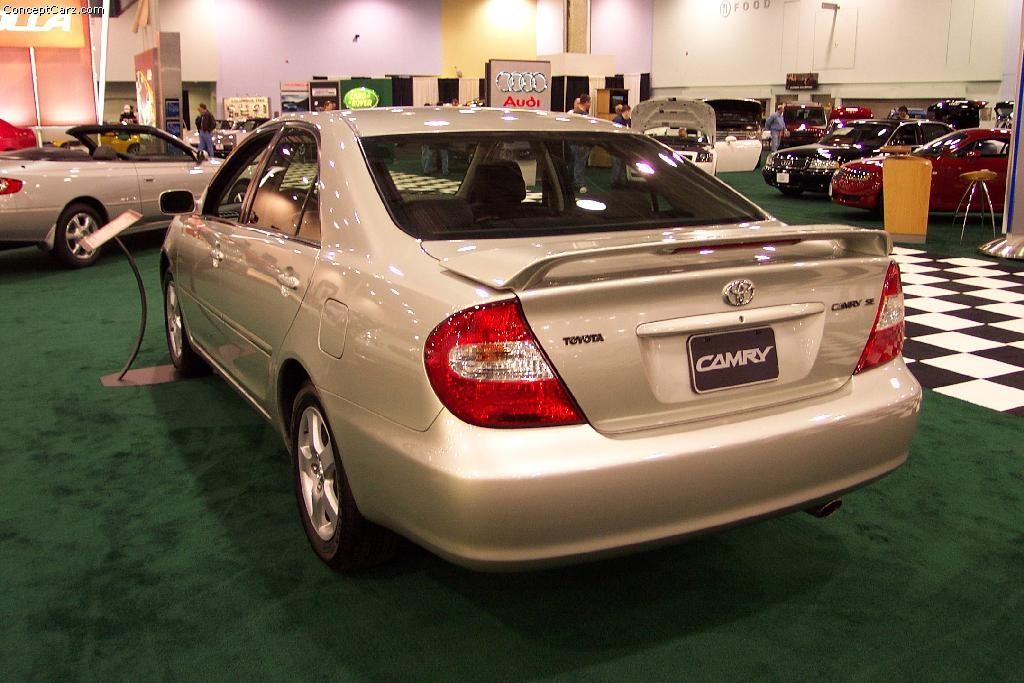 Toyota Camry фото 27813