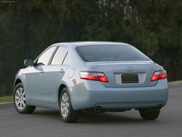 Toyota Camry фото