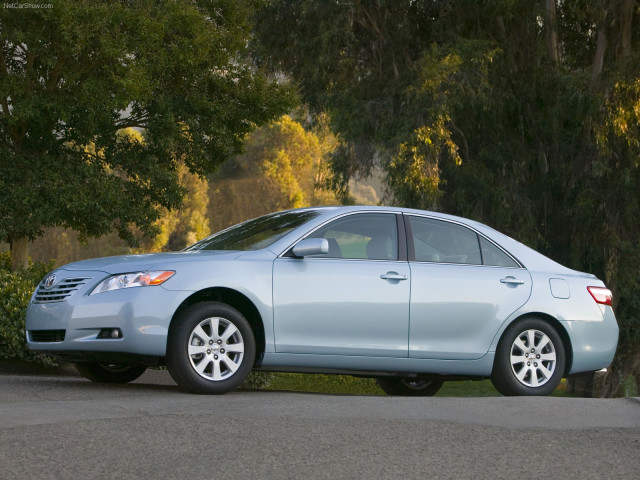 Toyota Camry фото