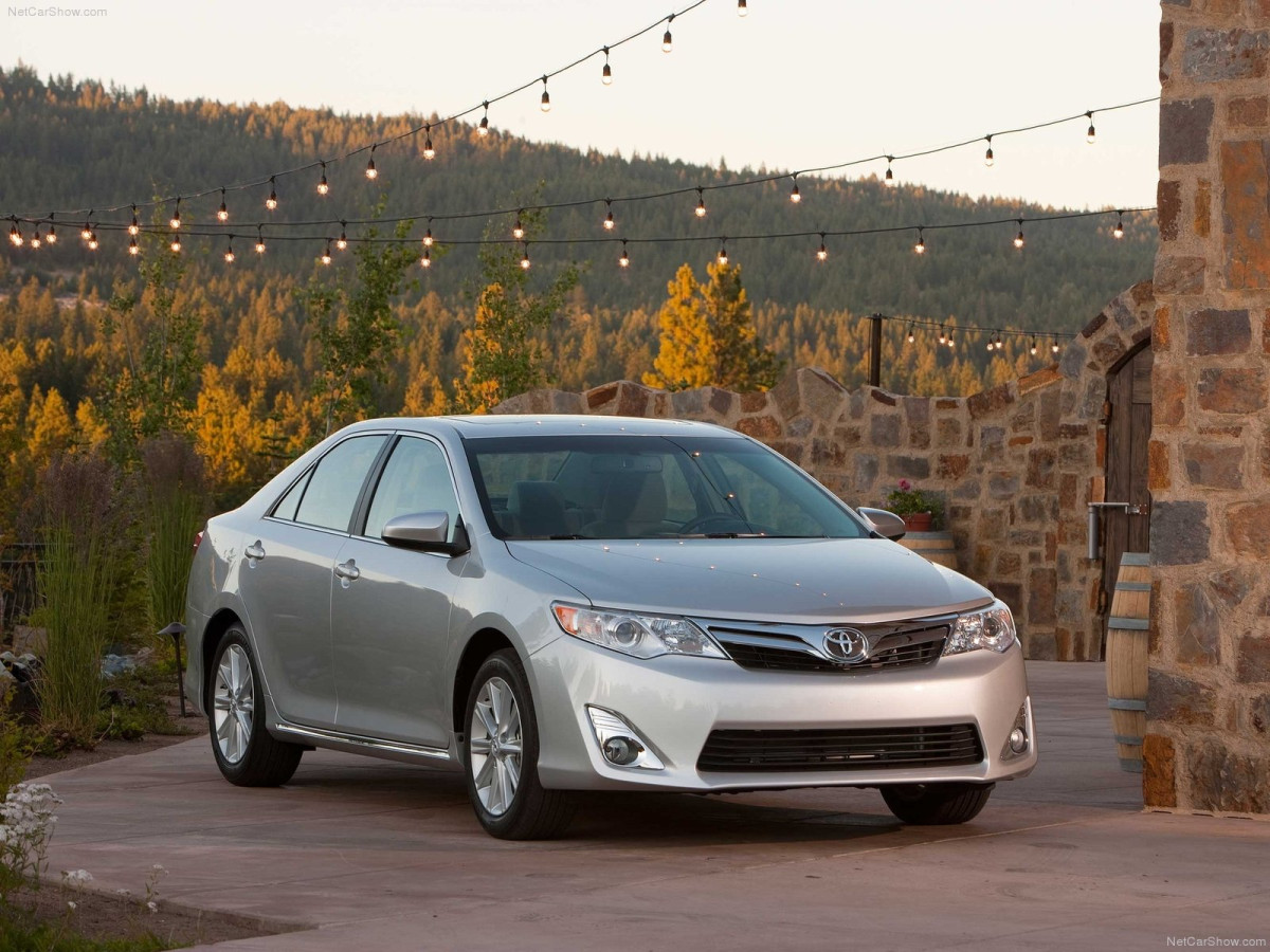 Toyota Camry фото 86649