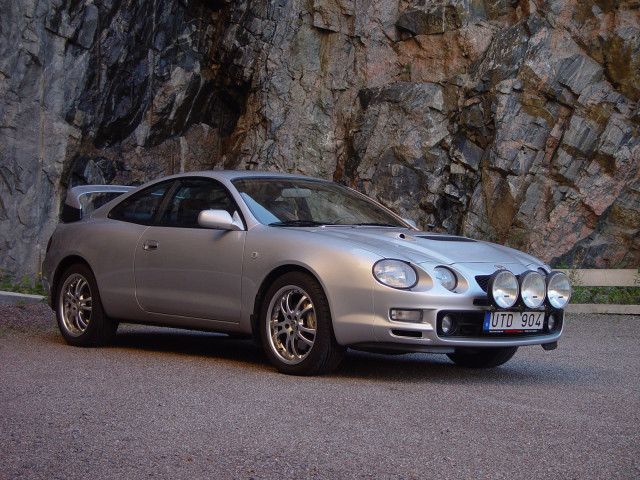 Toyota Celica GT-Four фото