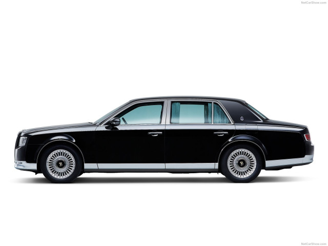 Toyota Century фото