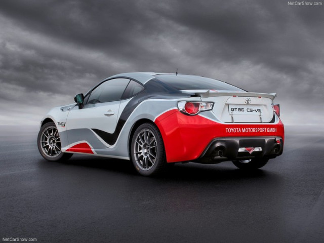 Toyota GT 86 фото