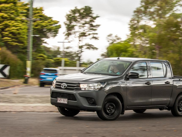 Toyota Hilux фото