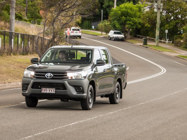 Toyota Hilux фото