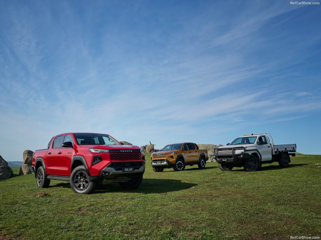 Toyota Hilux фото