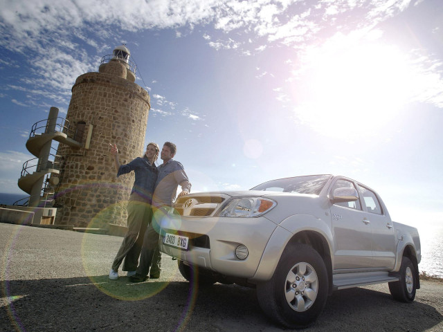 Toyota Hilux фото