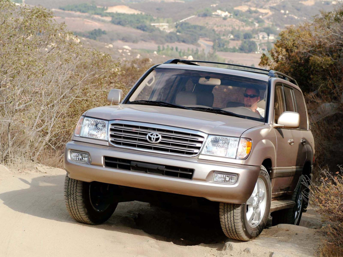 Toyota Land Cruiser 100 фото 4091