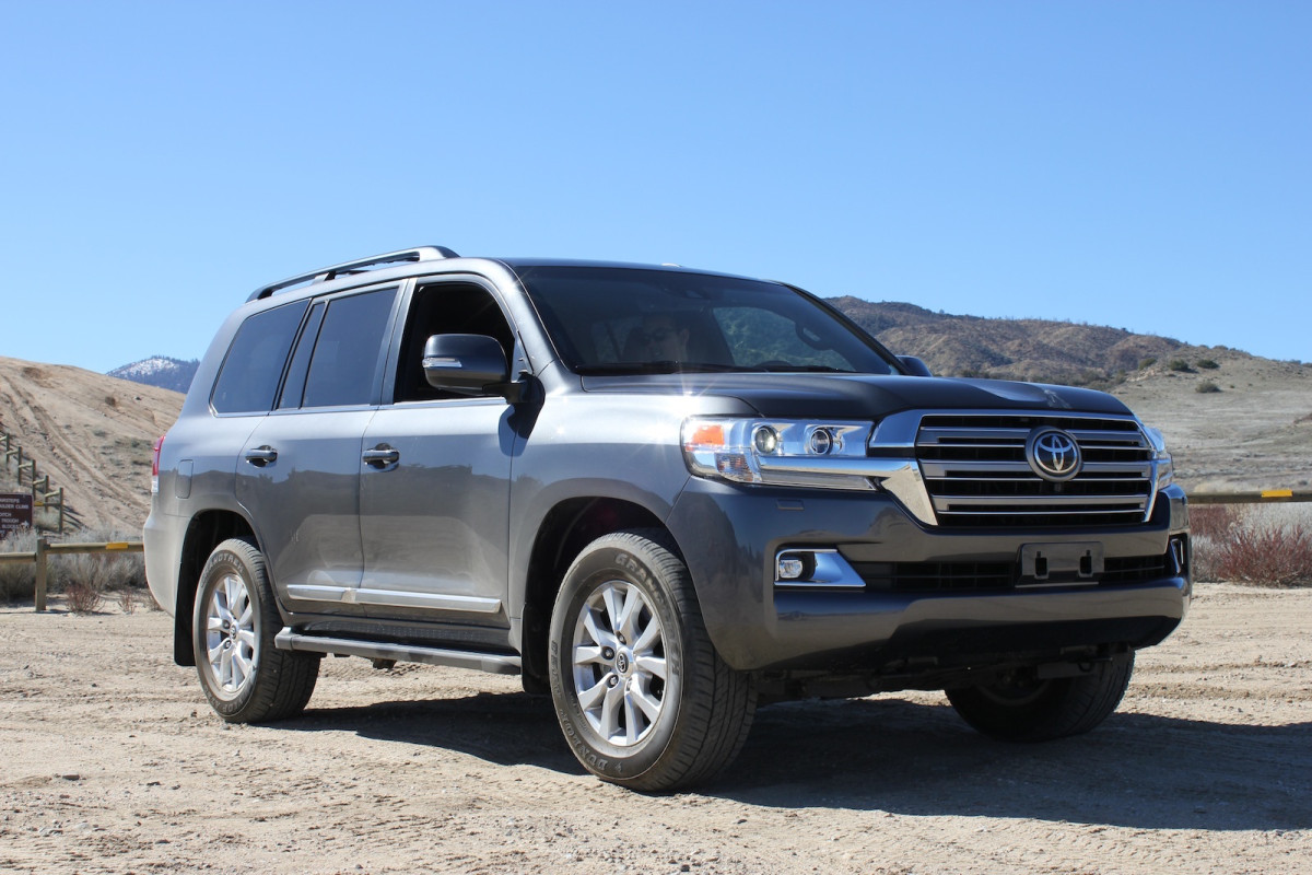 Toyota Land Cruiser 200 фото 175583