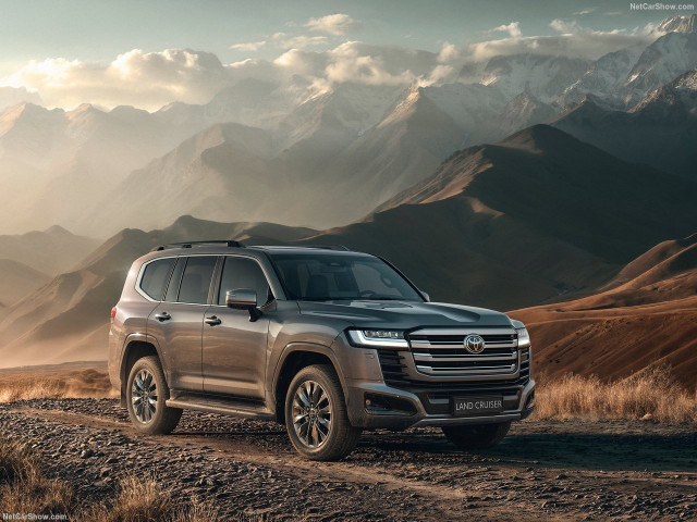 Toyota Land Cruiser 300 фото