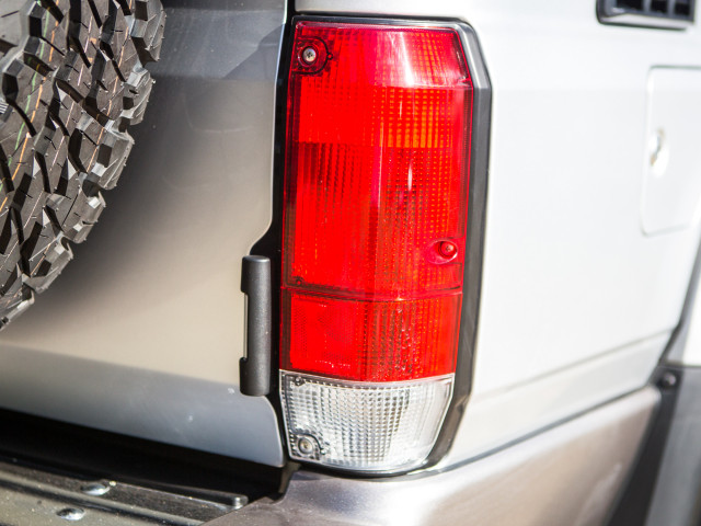 Toyota Land Cruiser 70 фото