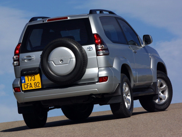 Toyota Land Cruiser Prado 120 фото