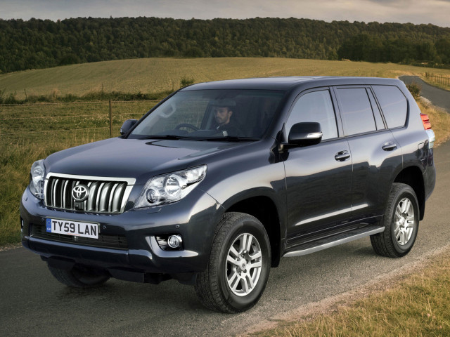 Toyota Land Cruiser Prado 150 фото