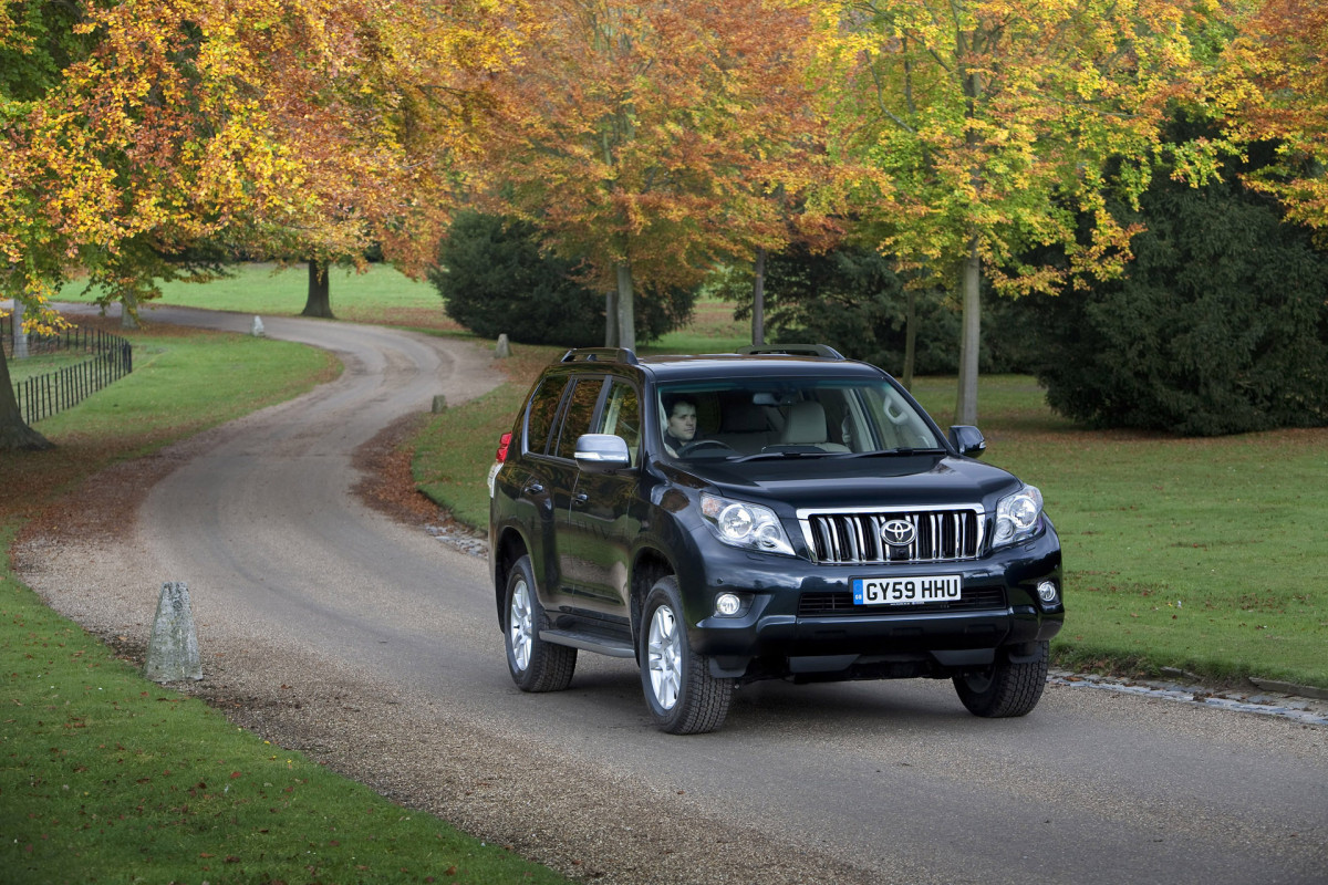 Toyota Land Cruiser Prado 150 фото 71869