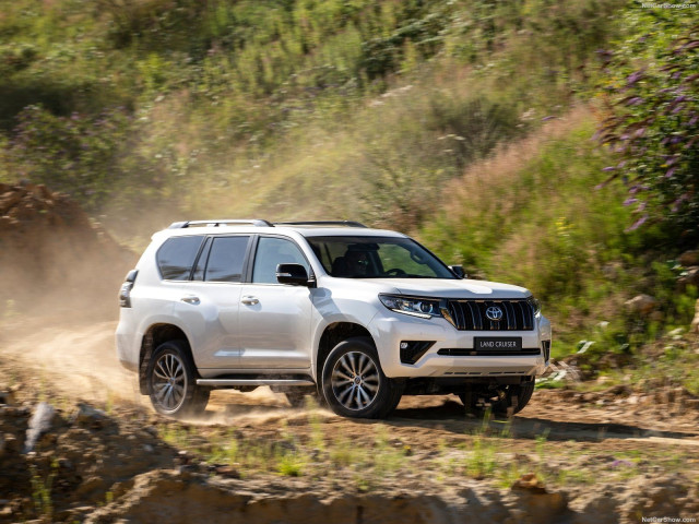 Toyota Land Cruiser Prado фото