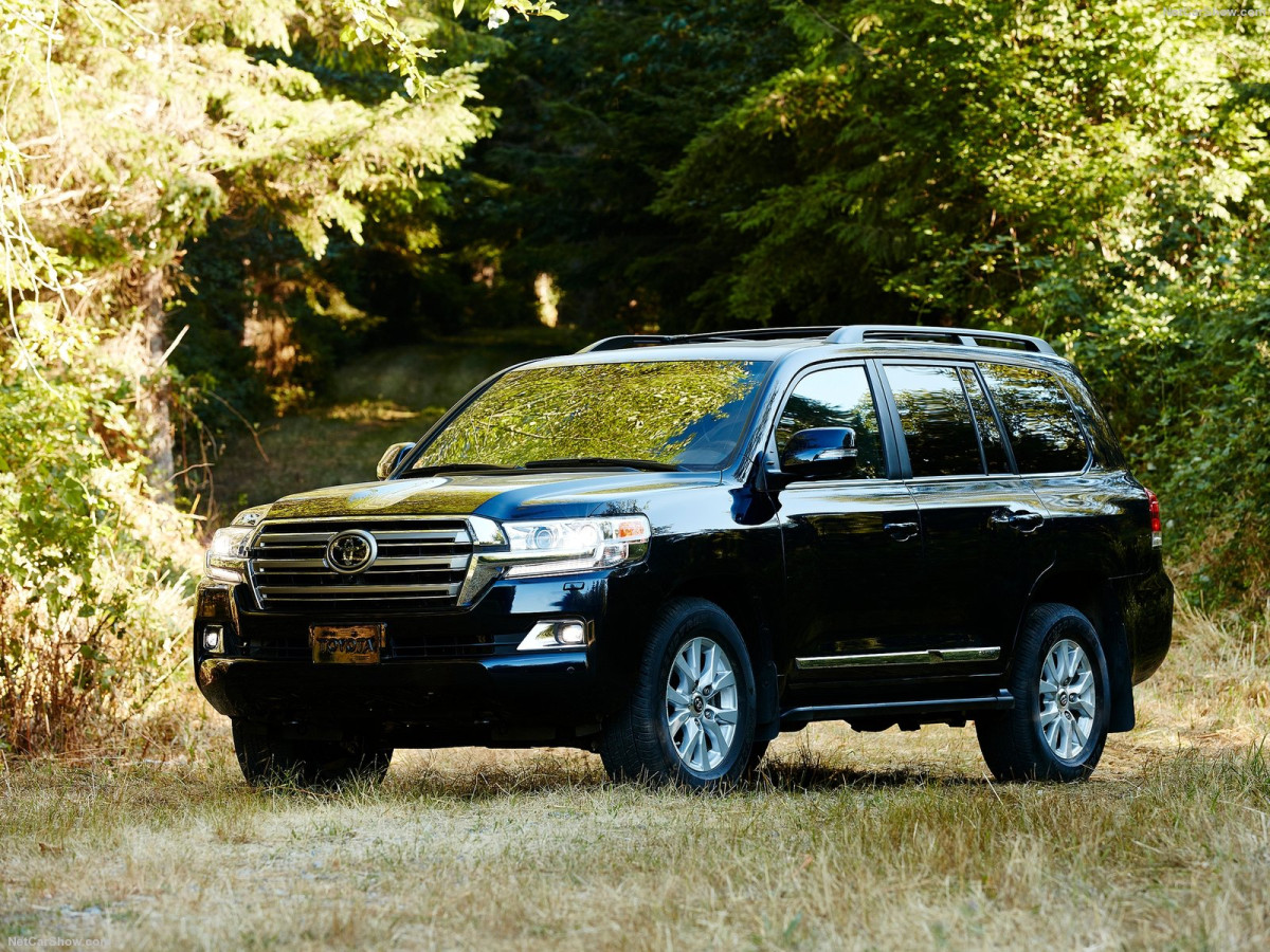 Toyota Land Cruiser фото #156216 Toyota Land Cruiser фото 156216