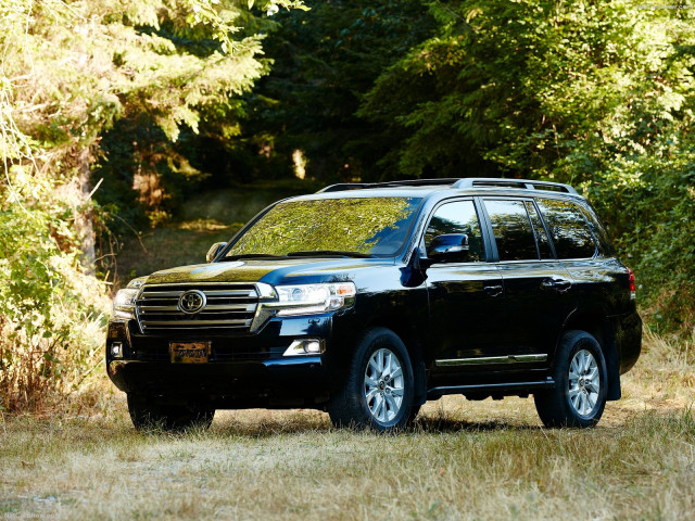 Toyota Land Cruiser фото