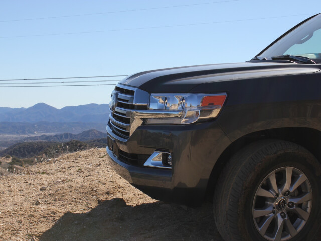 Toyota Land Cruiser фото