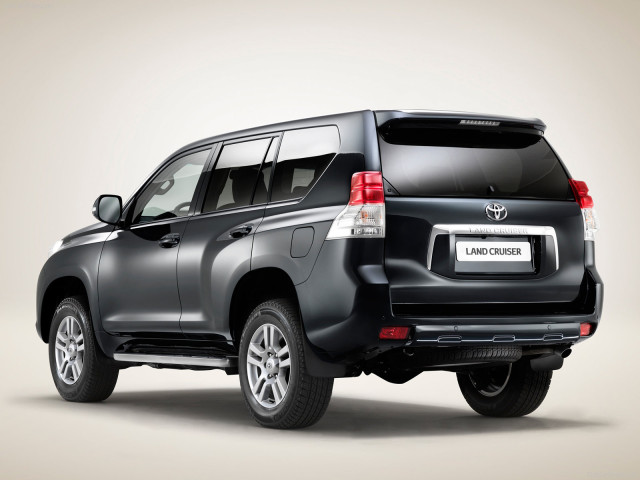 Toyota Land Cruiser фото