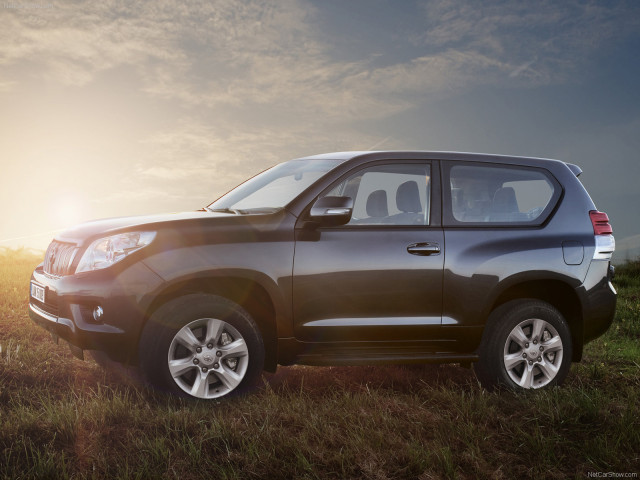 Toyota Land Cruiser фото