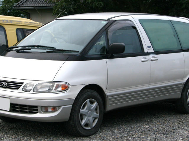 Toyota Lucida фото