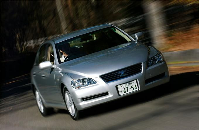 Toyota Mark X фото 17417