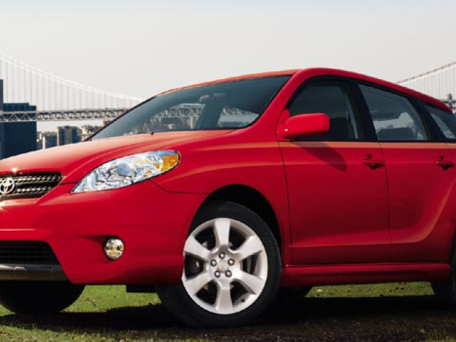 Toyota Matrix фото