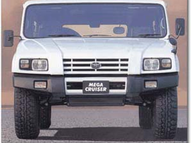 Toyota Mega Cruiser фото