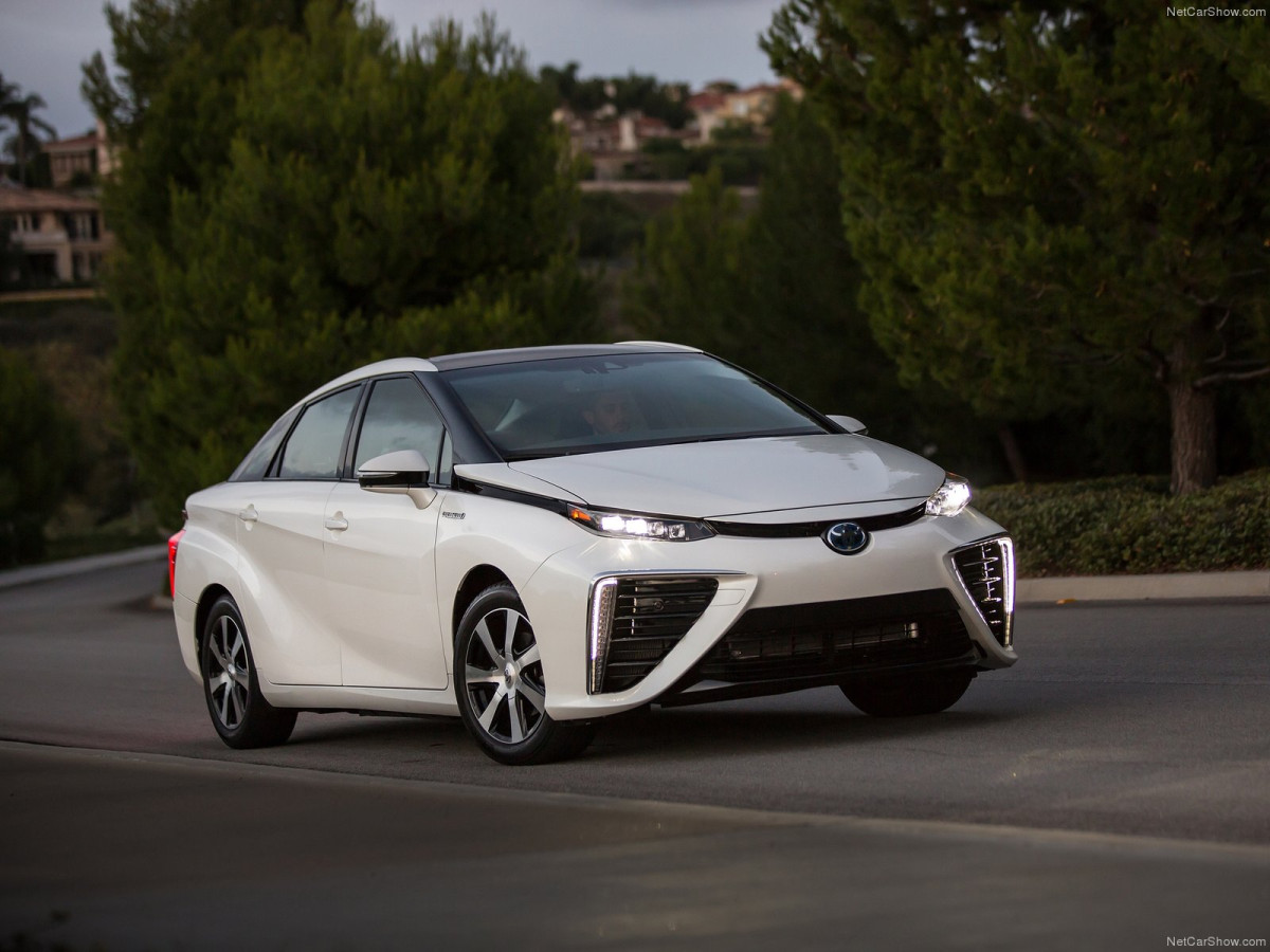 Toyota Mirai фото 150211