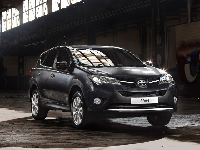 Toyota Rav 4 фото