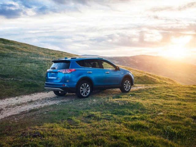 Toyota Rav 4 фото