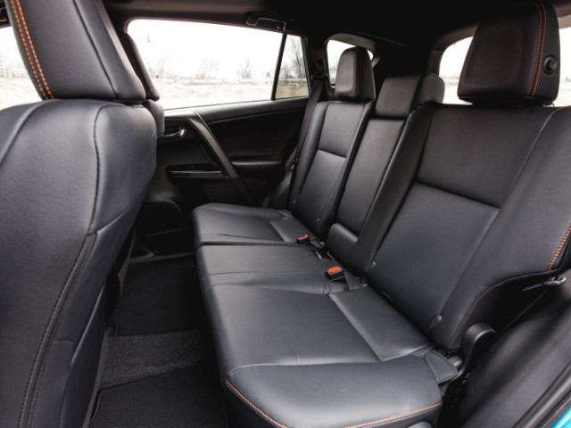 Toyota Rav 4 фото