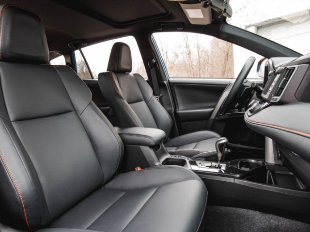Toyota Rav 4 фото