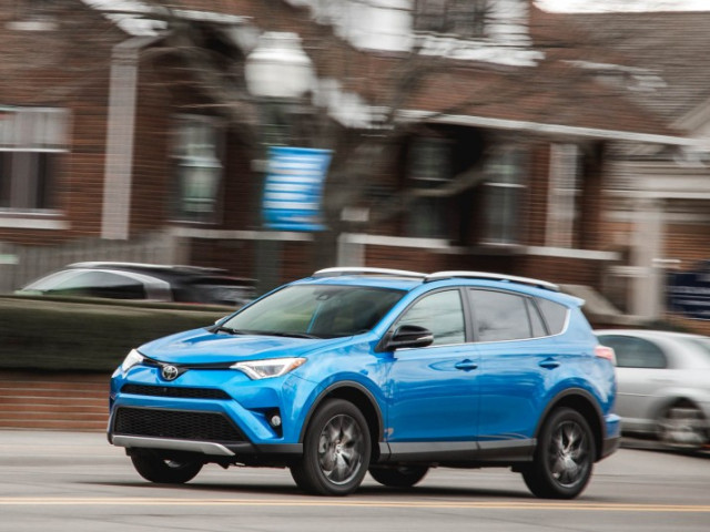 Toyota Rav 4 фото