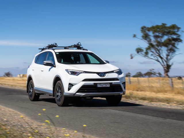 Toyota Rav 4 фото