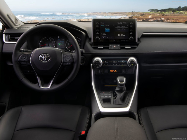 Toyota Rav 4 фото