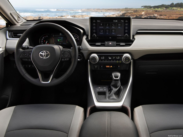 Toyota Rav 4 фото