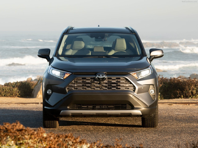 Toyota Rav 4 фото