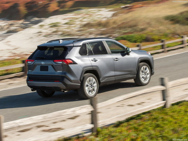 Toyota Rav 4 фото