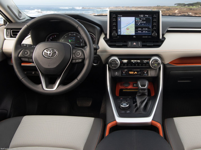 Toyota Rav 4 фото